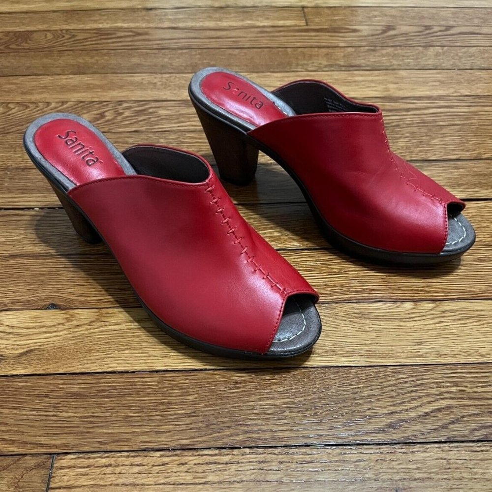Sanita Danish Heeled Clogs Womens Size EUR 40 US9 Red Leather 3" Wood Heel